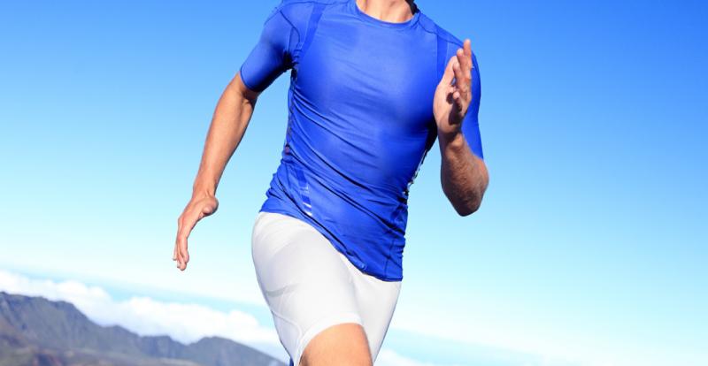 Looking For The Best Jogging Tops. Try These Tight Running Shirts Instead
