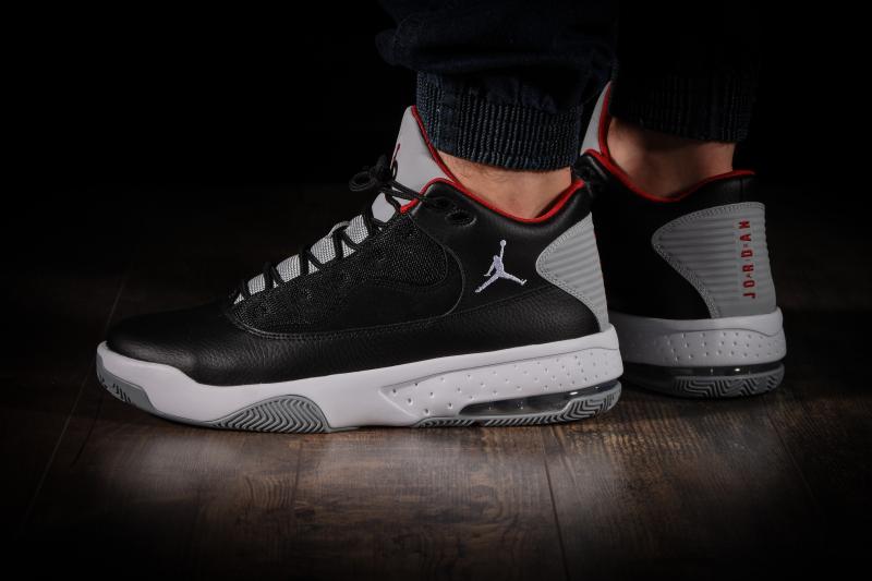 Looking for the Best Jordan Shoes for Kids. Try the Jordan Max Aura 3