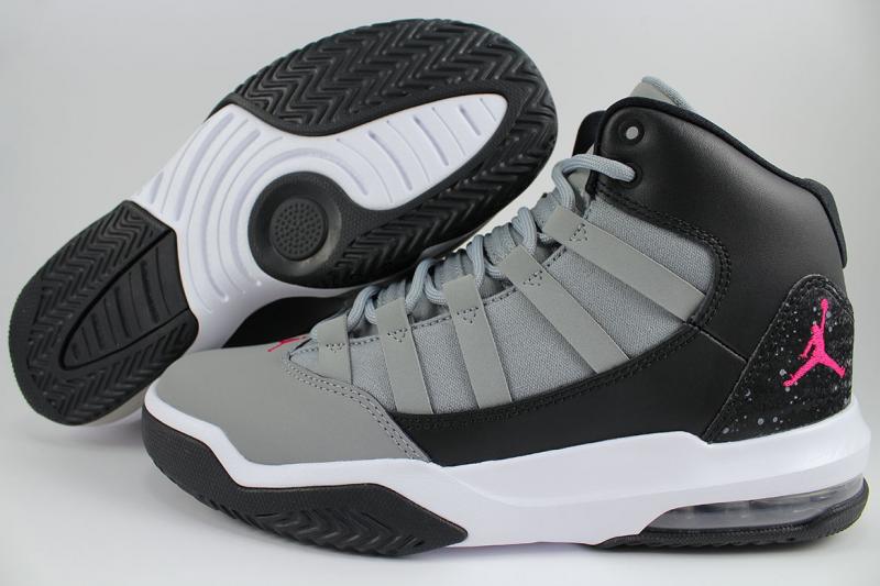 Looking for the Best Jordan Shoes for Kids. Try the Jordan Max Aura 3