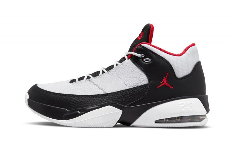 Looking for the Best Jordan Shoes for Kids. Try the Jordan Max Aura 3