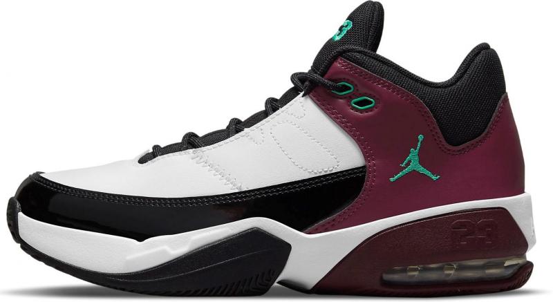 Looking for the Best Jordan Shoes for Kids. Try the Jordan Max Aura 3