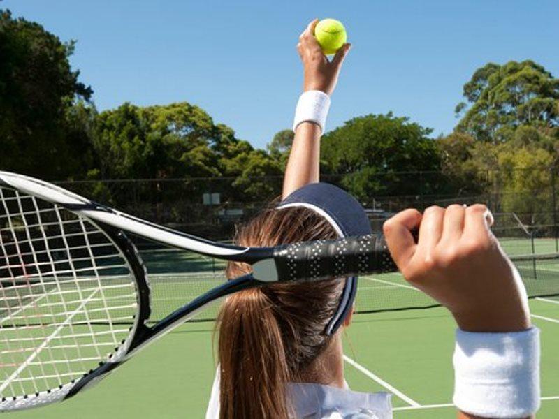 Looking For The Best Junior Tennis Racquet: Head Speed 26 May Be The Answer
