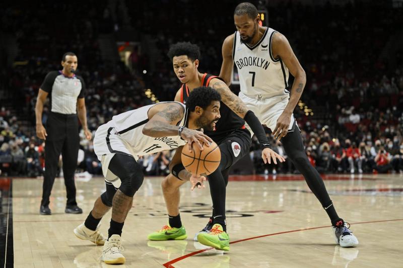 Looking for the Best Kyrie Irving Shoes for Men. Find Out in This List of 15 Must-Have Pairs