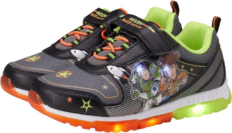 Looking for the Best Laceless Workout Shoes. Discover the Top 15 Laceless Training Shoes of 2023