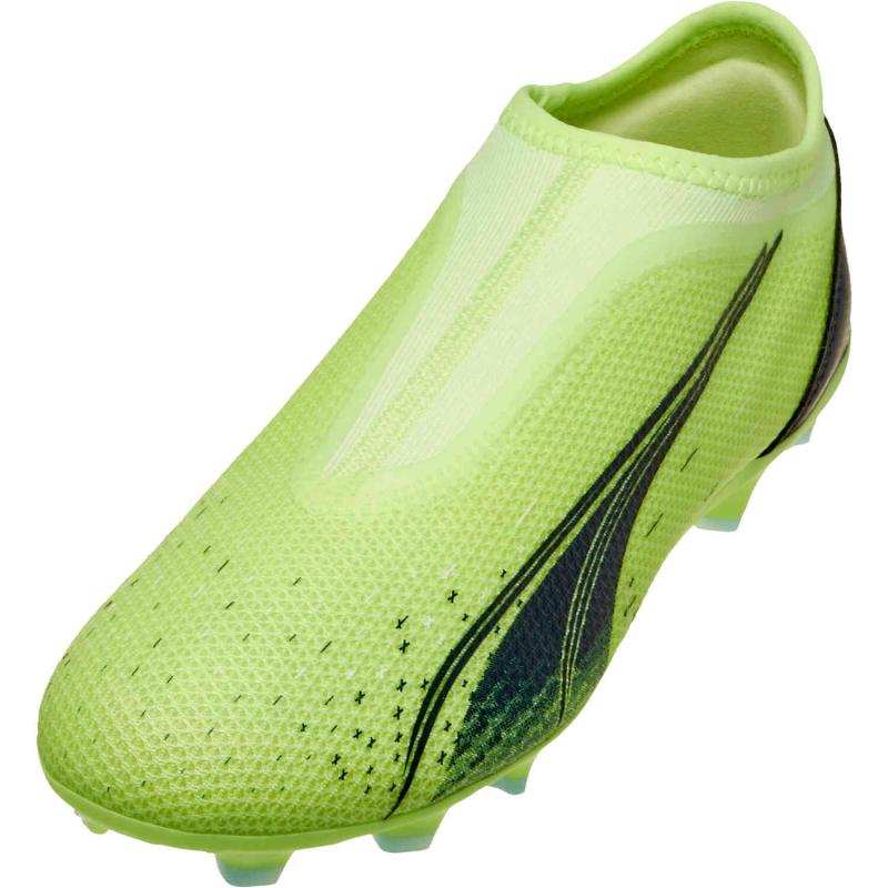 Looking for the Best Laceless Workout Shoes. Discover the Top 15 Laceless Training Shoes of 2023