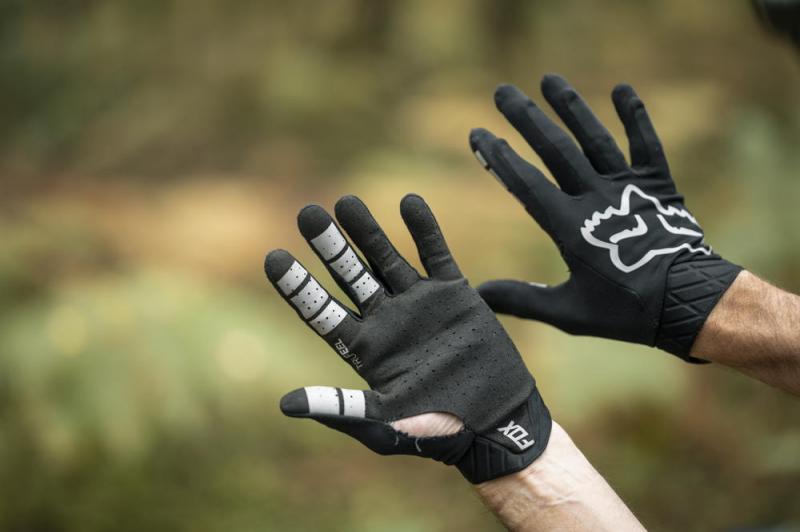Looking For The Best Lacrosse Gloves This Year: Discover If Maverik M5 Gloves Are Right For You