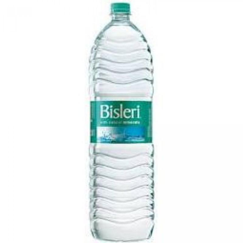 Looking for the Best Large Water Bottle. Consider These 15 Key Factors