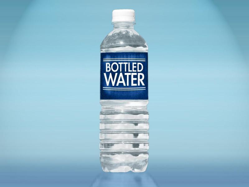 Looking for the Best Large Water Bottle. Consider These 15 Key Factors