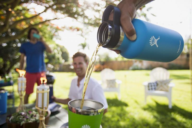 Looking for the Best Large Water Bottle. Consider These 15 Key Factors