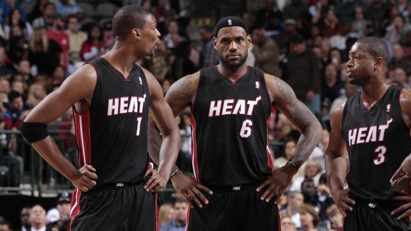 Looking For The Best Lebron James Gear This Year: A Guide To Finding The King