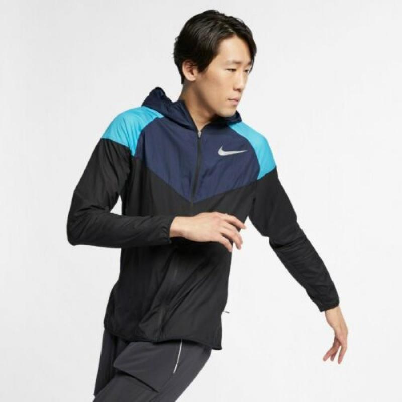 Looking for the Best Lightweight Running Jacket for Men This Year
