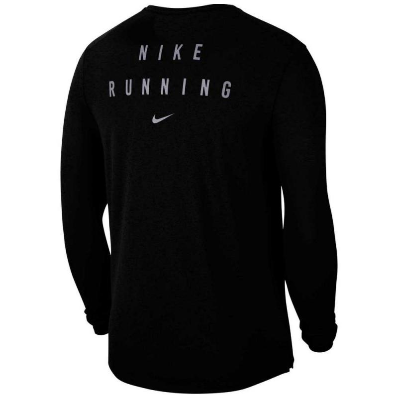 Looking for the Best Long Sleeve Nike Running Shirts. Our 15 Tips Have You Covered