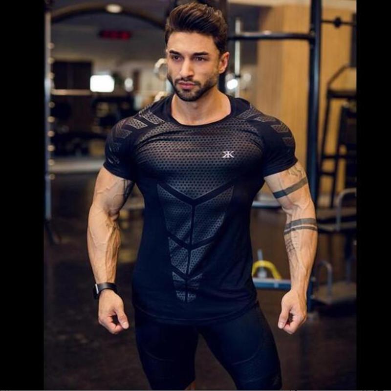 Looking For The Best Long Sleeve Workout Shirt. Find Here The Top Hooded Running Shirts