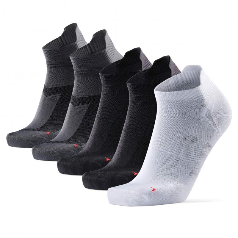 Looking For The Best Low Cut Socks For Athletics: How To Choose The Perfect Pair For Your Sport