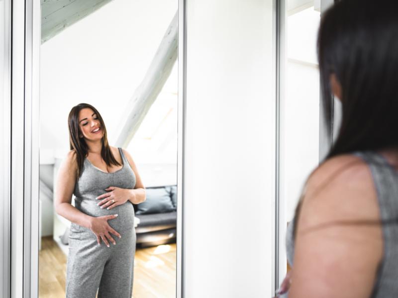 Looking For The Best Maternity Swimsuit. Here Are 15 Must-Have Features For Comfort And Support