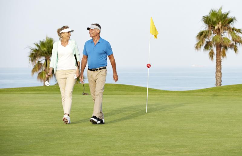 Looking for The Best Mens Golf Fleece in 2023. Find Out in This Article