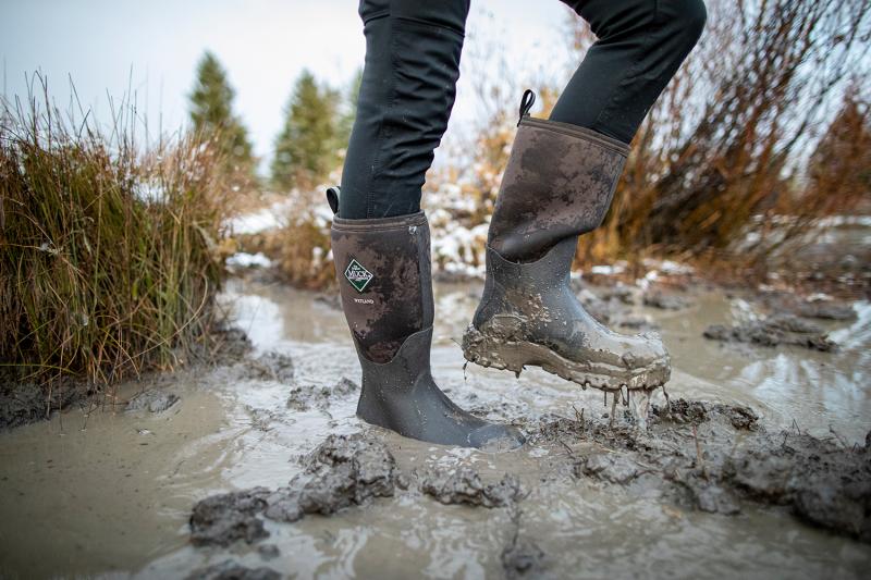 Looking for The Best Muck Boots This Season. Discover The Top Original Muck Boots Models Here