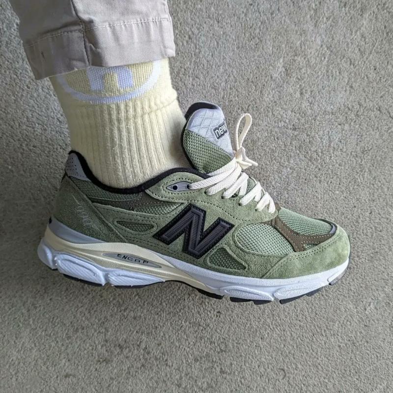 Looking For The Best New Balance Cleats: 15 Reasons The New Balance Freeze V3 Are Perfect For You