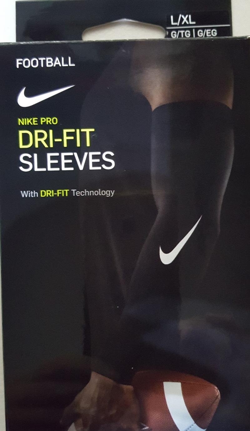 Looking for the Best Nike Arm Sleeves. Must-Have Features for Football