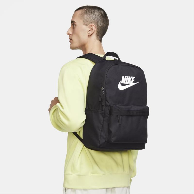 Looking for the Best Nike Bag. 15 Must-Have Features to Look For