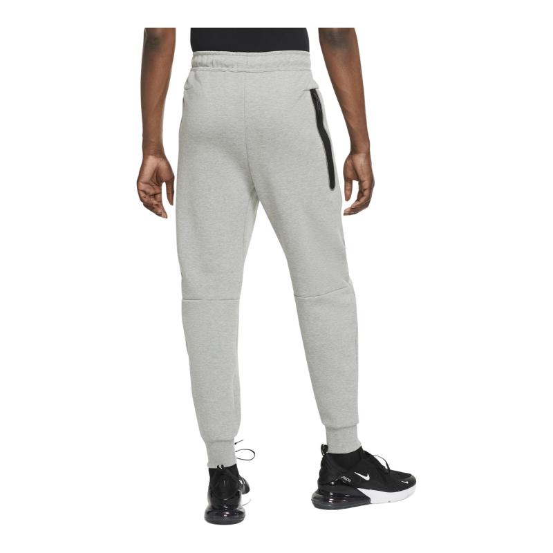 Looking for The Best Nike Fleece Pants: Consider These Key Features