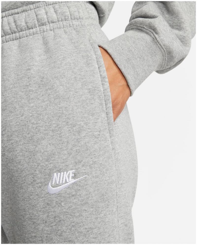 Looking for The Best Nike Fleece Pants: Consider These Key Features