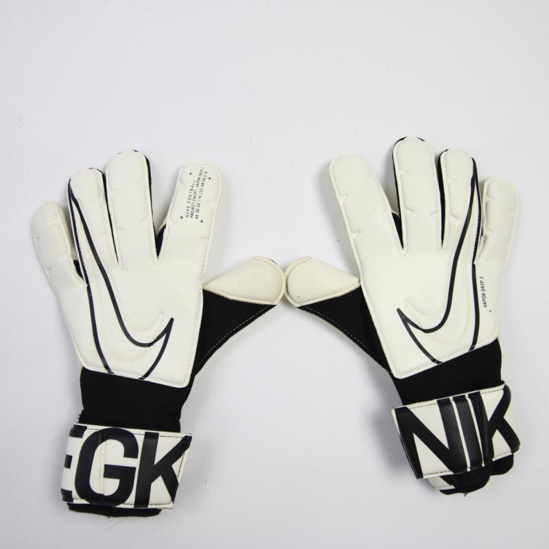 Looking For The Best Nike Gloves. Discover Our Top 15 Picks Here