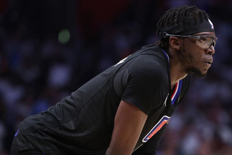 Looking for the Best Nike Headbands: 15 Must-Have Printed Headband Styles for 2023