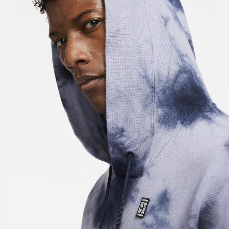 Looking for the Best Nike Hoodie for Your Kid This Year. Check Out These Top Picks
