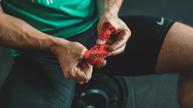 Looking for the Best Nike Knee Sleeves for Weightlifting: Grab These Top-Rated Options Now