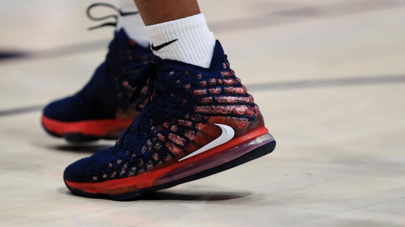 Looking for the Best Nike Shoes for Nurses and Healthcare Workers. Discover the Top 15 Reasons Why Nike Air Zoom Pulse is the Clear Winner