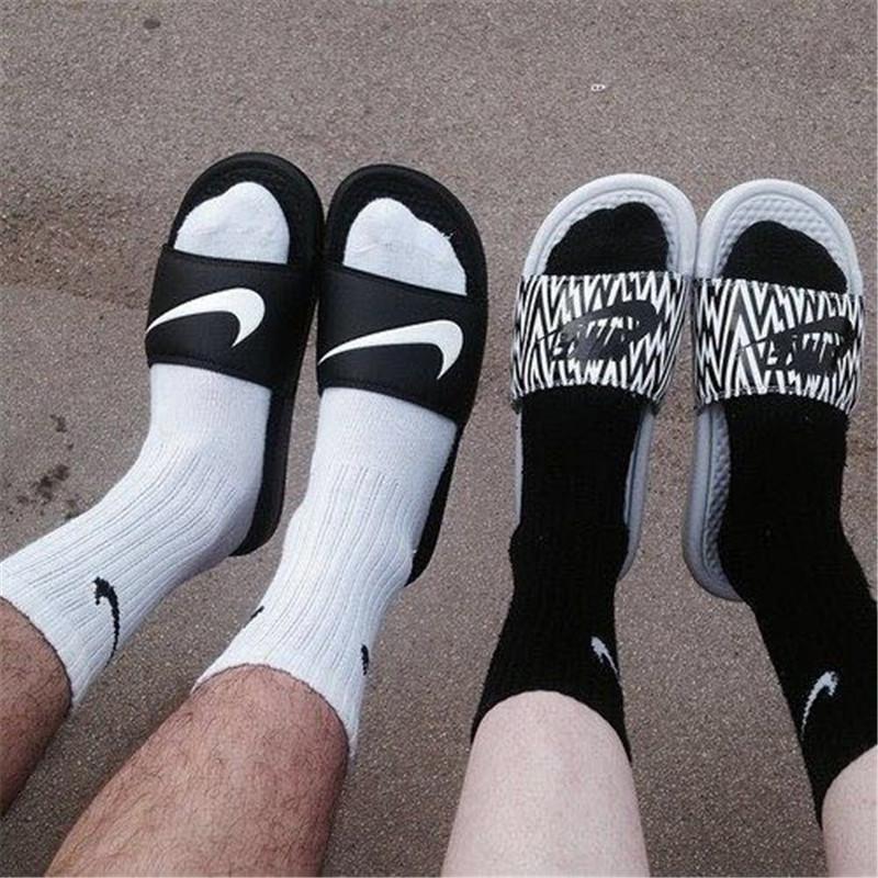 Looking for The Best Nike Slippers for Men This Year. Find Our Top 10 Here