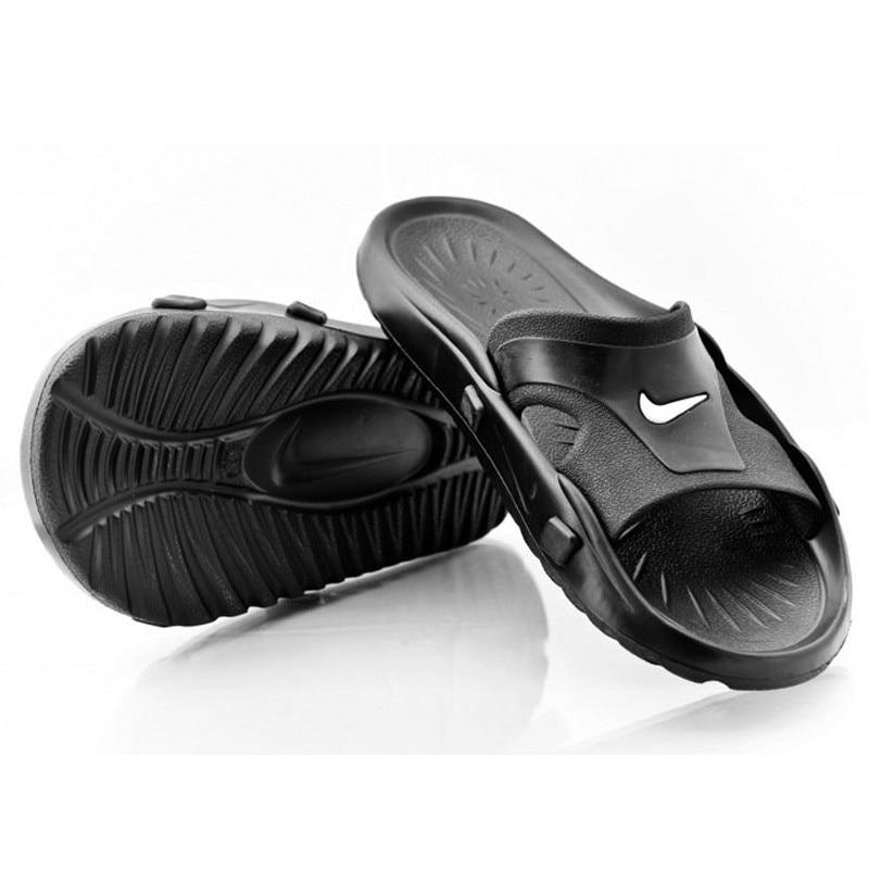 Looking for The Best Nike Slippers for Men This Year. Find Our Top 10 Here