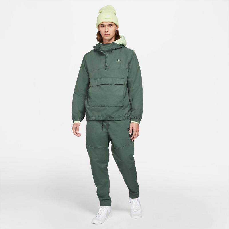 Looking for the Best Nike Tech Pants. Here are 15 Essentials to Know Before You Buy