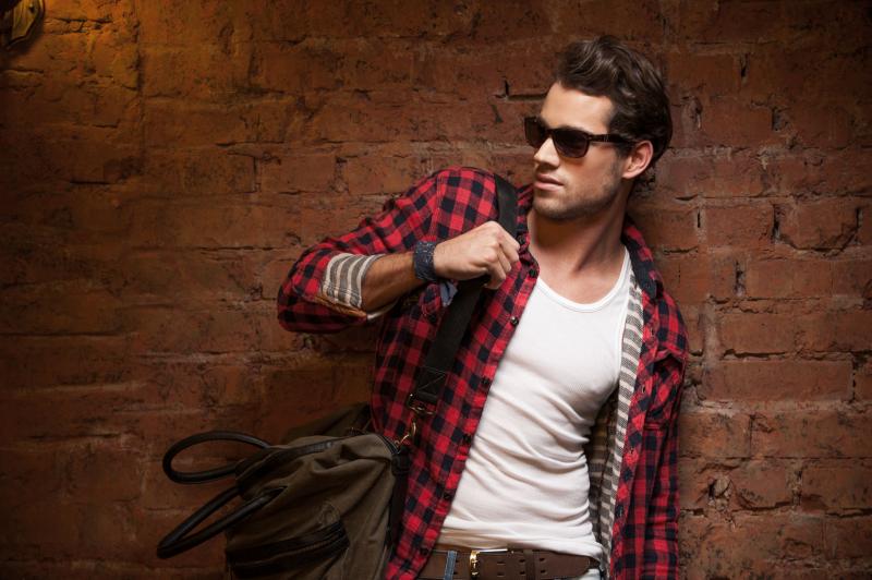 Looking for the Best Orange Under Shirt for Men: 15 Must-Have Features Men Look for in Orange Dri Fit Shirts