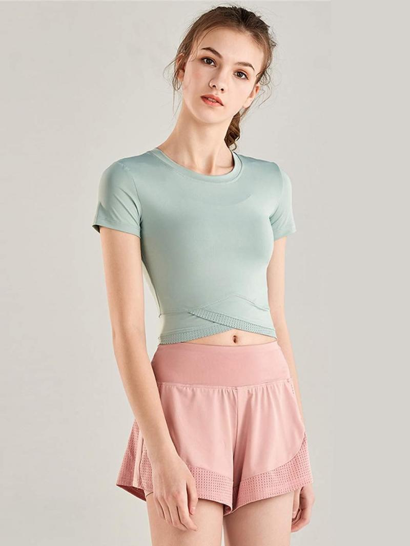 Looking for the Best Plus Size Workout Shorts for Women. Discover 15 Must-Have Athletic Shorts