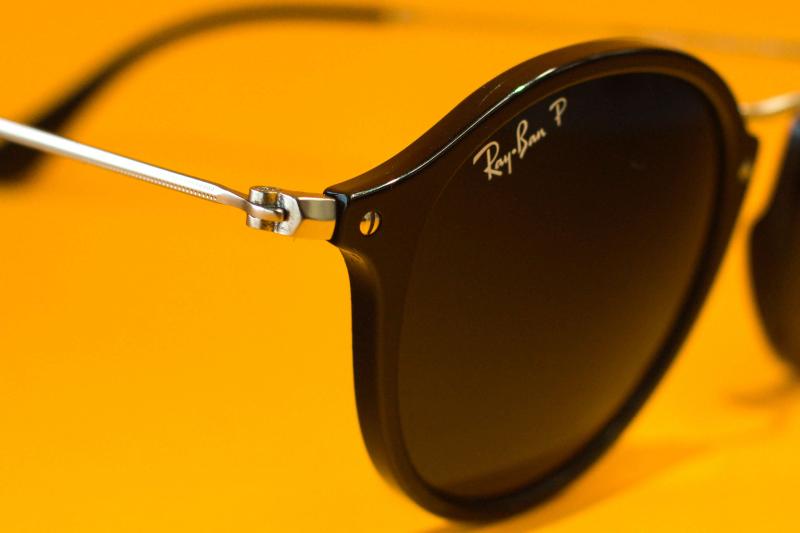 Looking for the Best Price on Ray Ban Wayfarers: How to Find the Cheapest Ray Ban Sunglasses