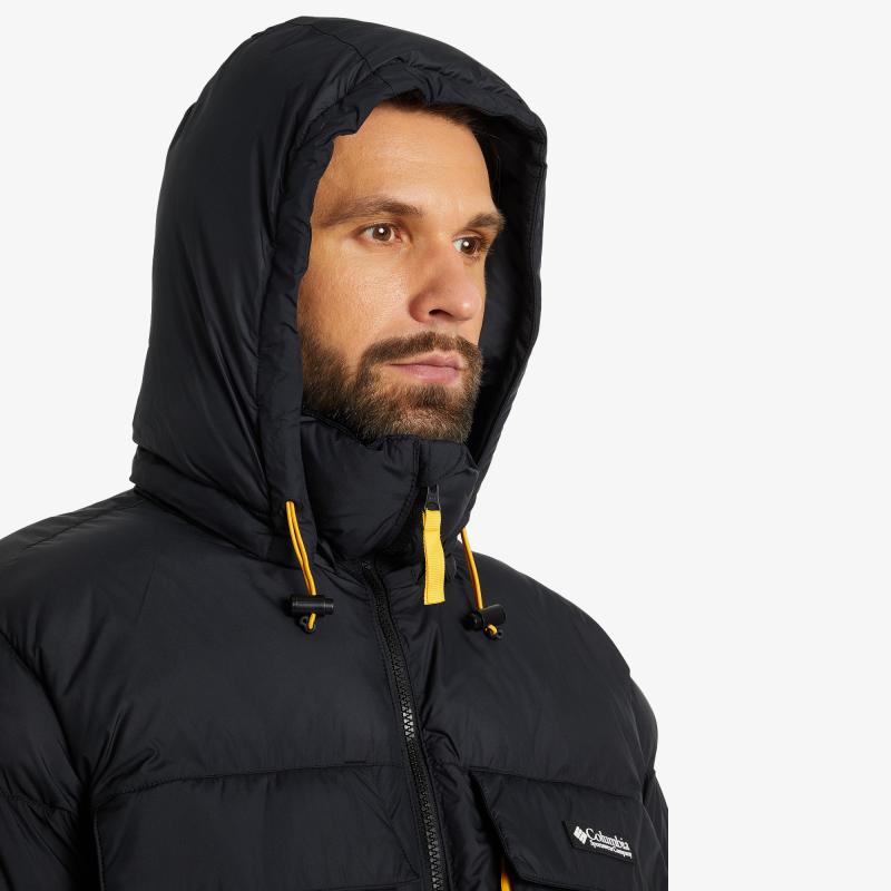 Looking for the Best Rain Jacket in 2023. Consider the Iconic Columbia Switchback II