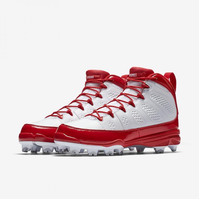 Looking for The Best Red Youth Baseball Cleats This Year