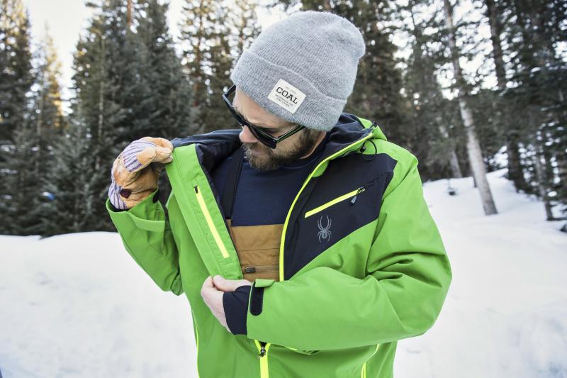 Looking for The Best Ski Jacket This Winter. Discover Our Top Vans Ski & Snowboard Jacket Picks