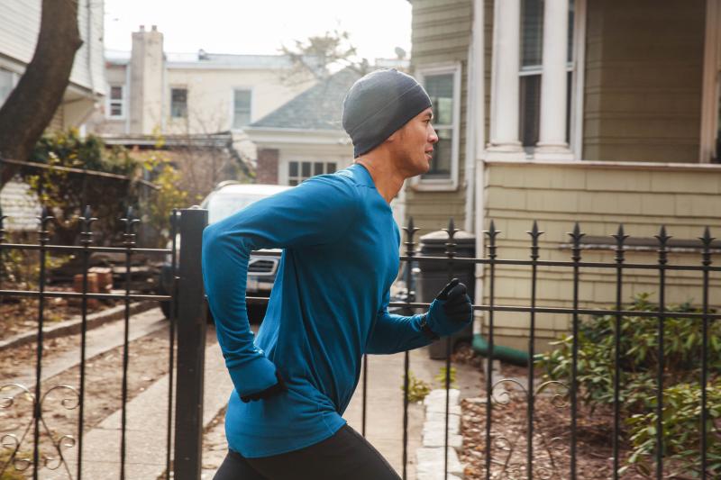Looking for The Best Sleeveless Running Shirt for Men. Try These Tips