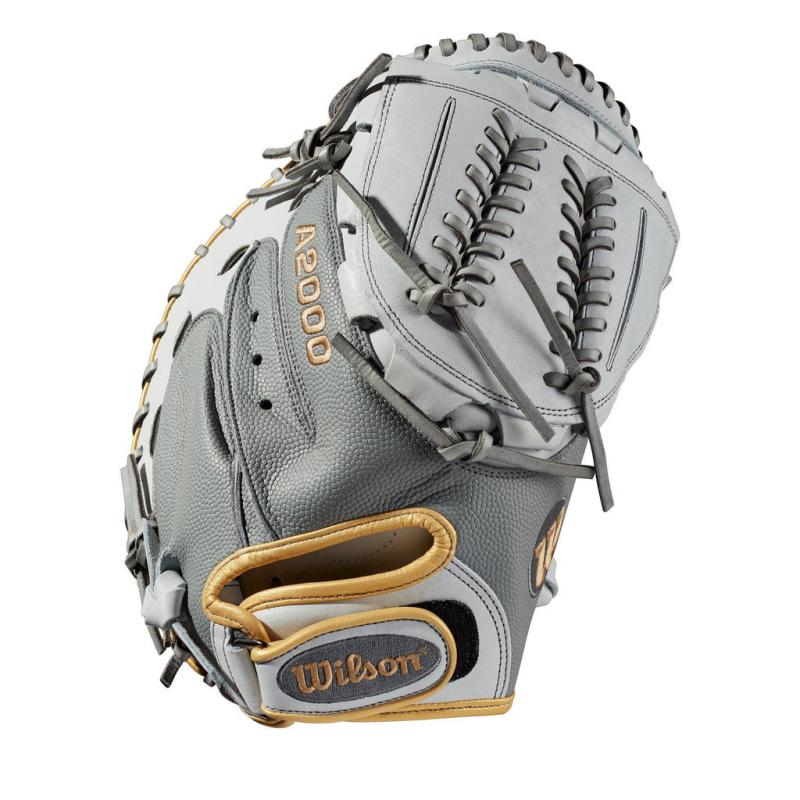 Looking For The Best Softball Catcher