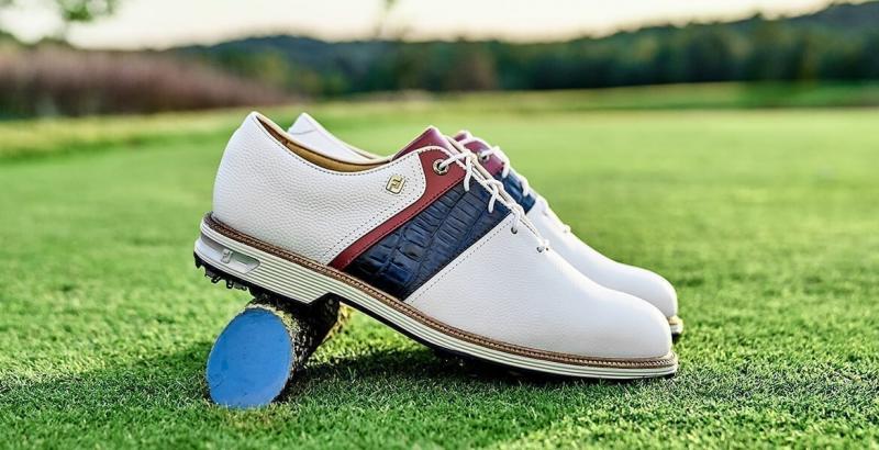 Looking For The Best Spiked Golf Shoes This Year. Discover The FootJoy Sport LT