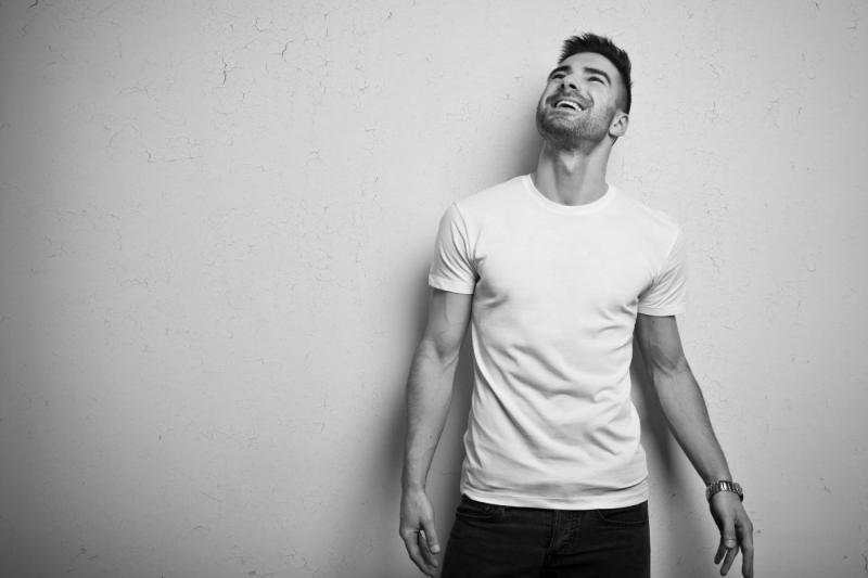 Looking for the Best Travis Mathew T-Shirts to Wear This Summer