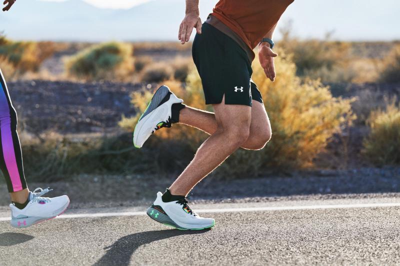 Looking for the Best Under Armour Coldwear: Discover the Top 15 Under Armour Authentic Mocks that Will Keep You Warm This Winter