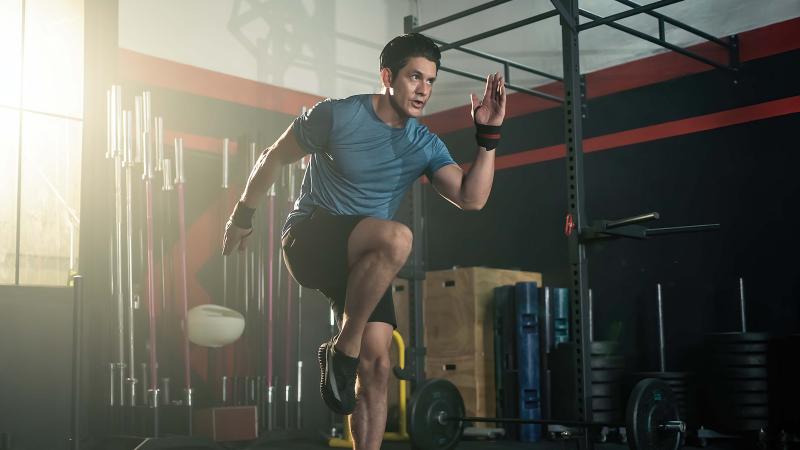Looking for the Best Under Armour Socks for Your Young Athlete. Find Them Here