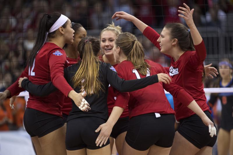 Looking for the Best Volleyball Shirts in 2023: 15 Player-Recommended Tops for Practice and Games