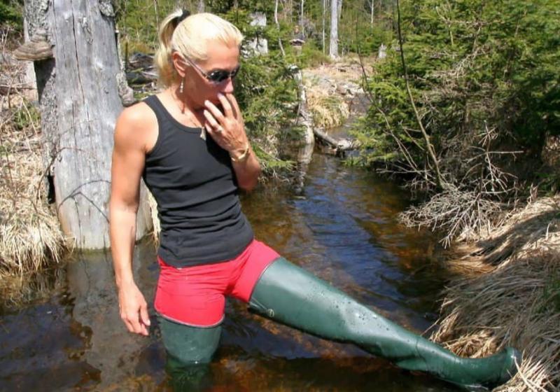 Looking for The Best Waders for Women This Season. Check Out These 15 Stylish Finds
