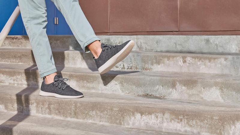 Looking For The Best Walking Shoes For Men in 2023. Try These 15 Hacks : How To Find The Perfect Men