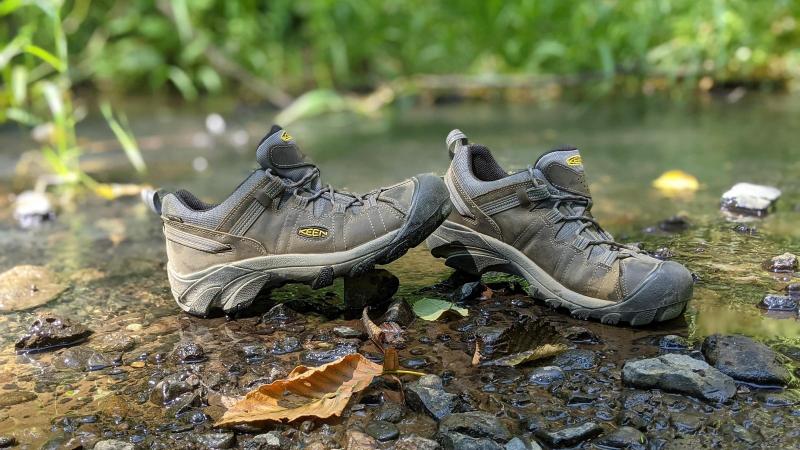 Looking For The Best Walking Shoes For Men in 2023. Try These 15 Hacks : How To Find The Perfect Men